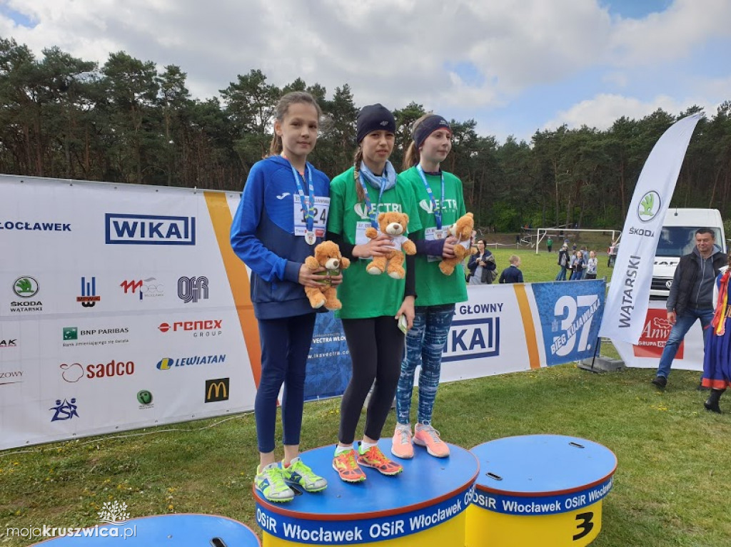 BIEG KUJAWIAKA LIUKS Z MEDALAMI