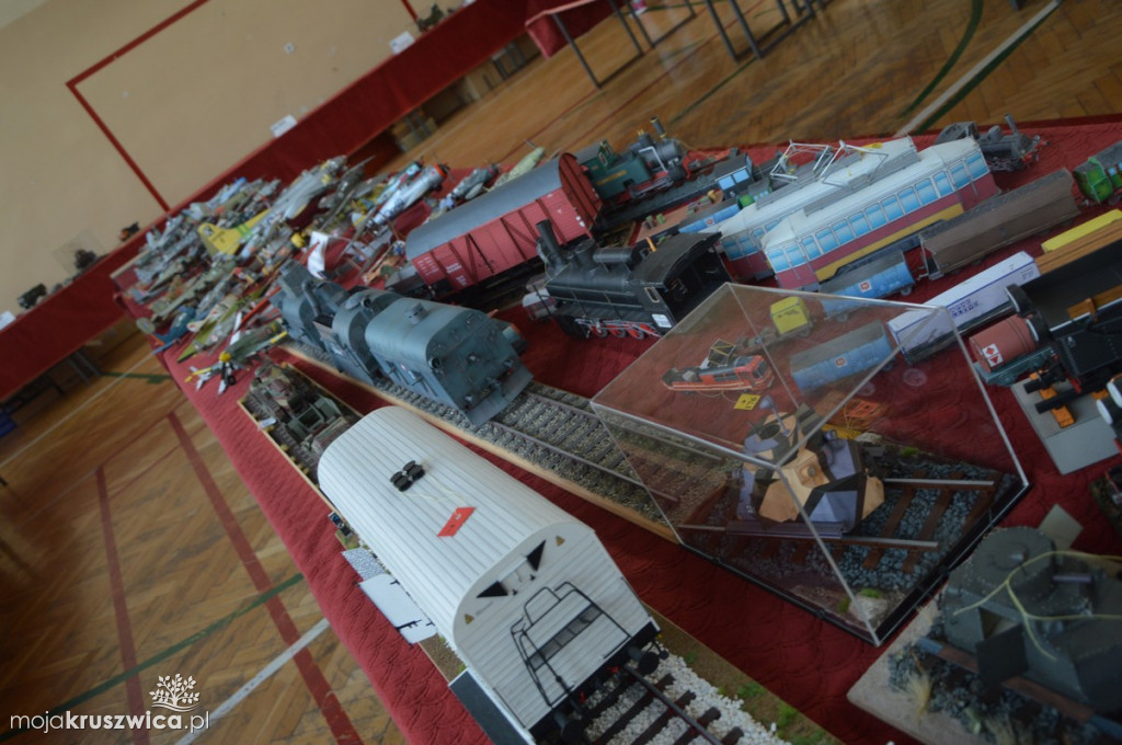 Modele kartonowe 2019