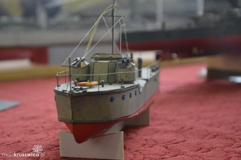 Konkurs modeli kartonowych 2019