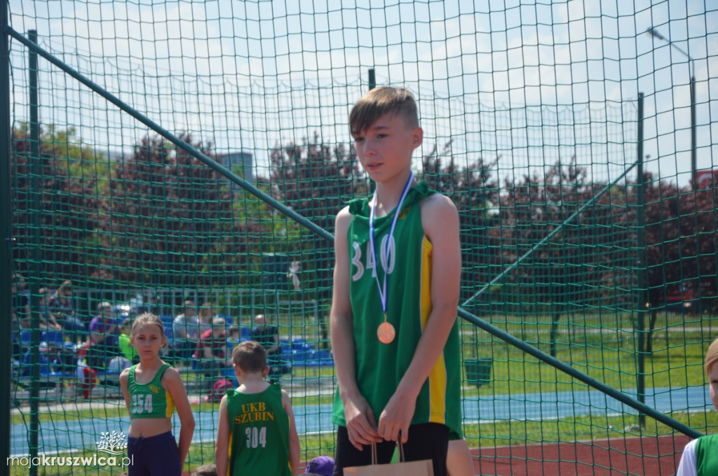 Otwarte Mistrzostwa Kruszwicy dzieci w lekkiej atletyce.