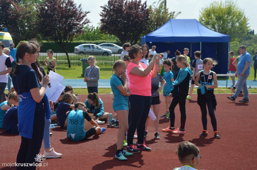 Otwarte Mistrzostwa Kruszwicy dzieci w lekkiej atletyce.