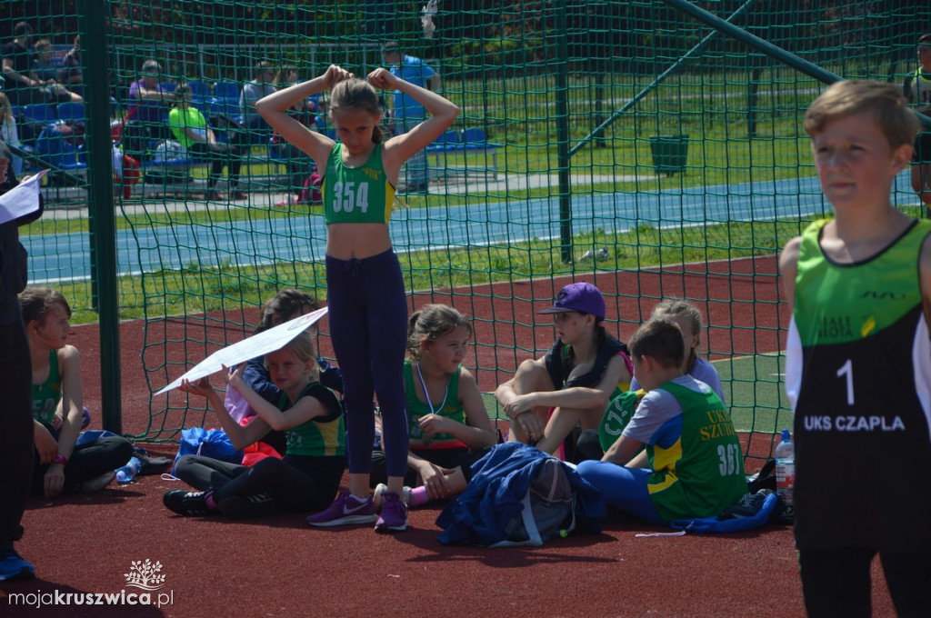 Otwarte Mistrzostwa Kruszwicy dzieci w lekkiej atletyce.