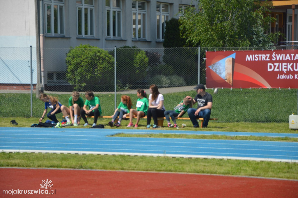 Otwarte Mistrzostwa Kruszwicy dzieci w lekkiej atletyce.