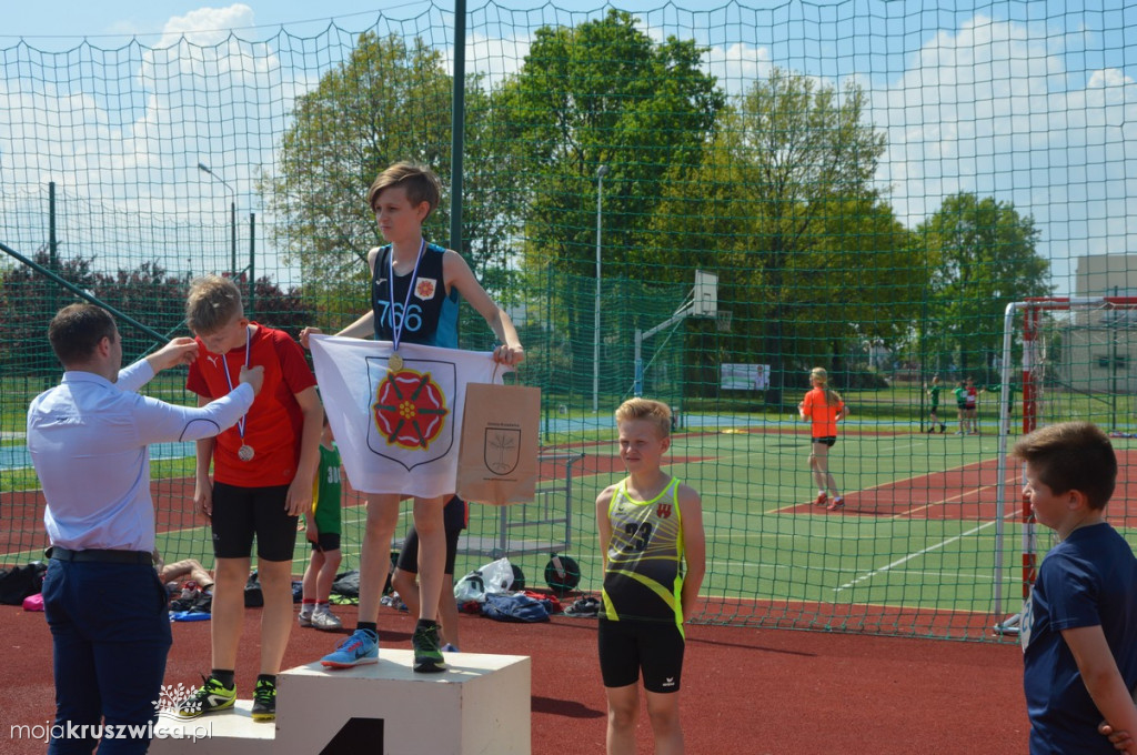 Otwarte Mistrzostwa Kruszwicy dzieci w lekkiej atletyce.