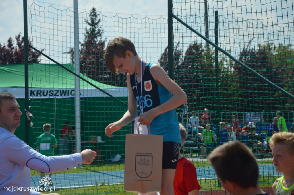 Otwarte Mistrzostwa Kruszwicy dzieci w lekkiej atletyce.