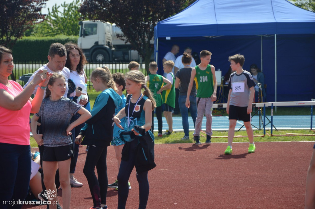 Otwarte Mistrzostwa Kruszwicy dzieci w lekkiej atletyce.