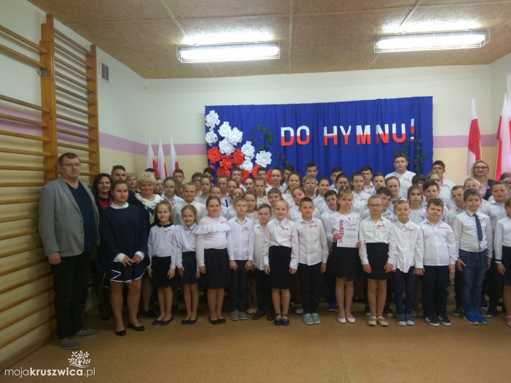 DO HYMNU