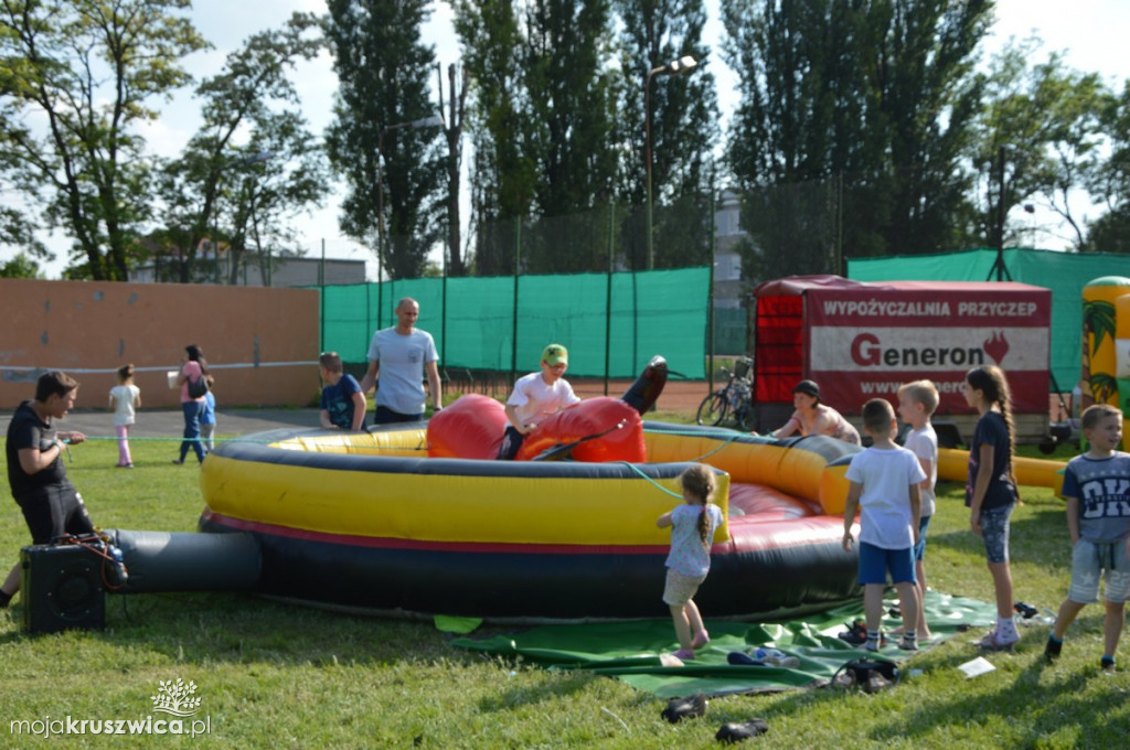 Dzień dziecka przy kruszwickim stadionie