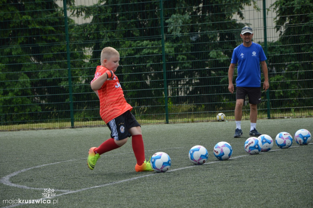 Football Academy Kruszwica sobotnie treningi