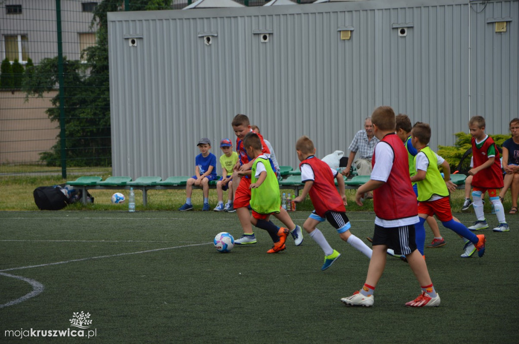 Football Academy Kruszwica sobotnie treningi