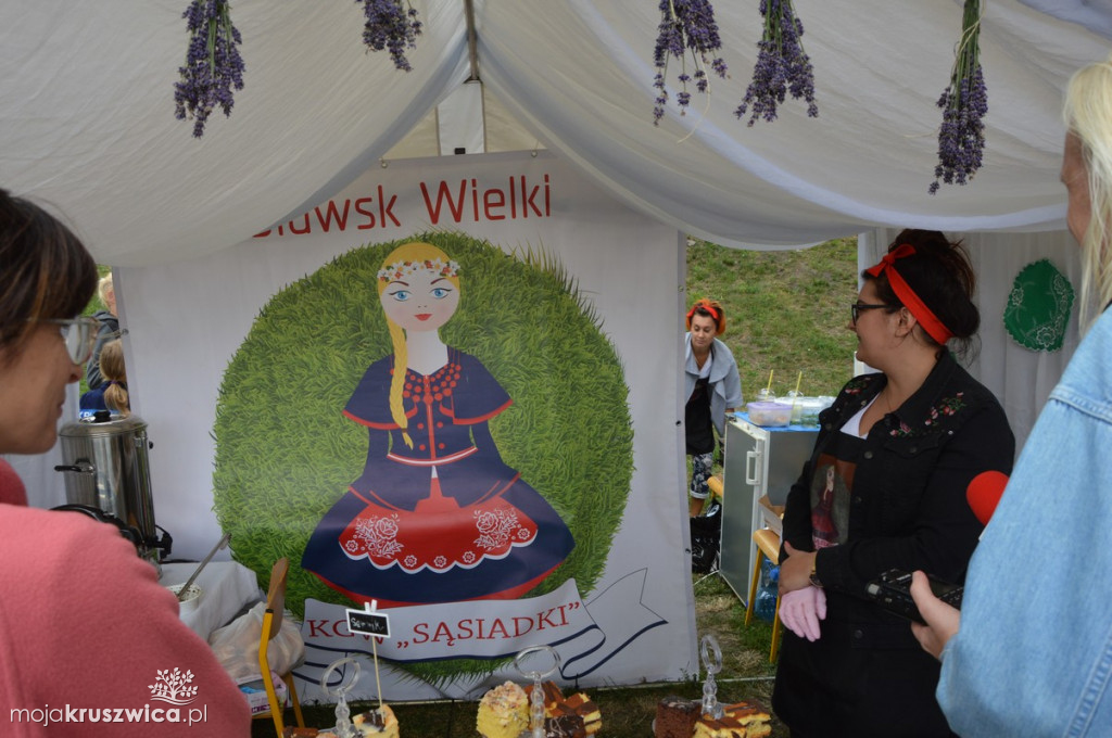 Koła Gospodyń Wiejskich w Kruszwicy częstują każdego!