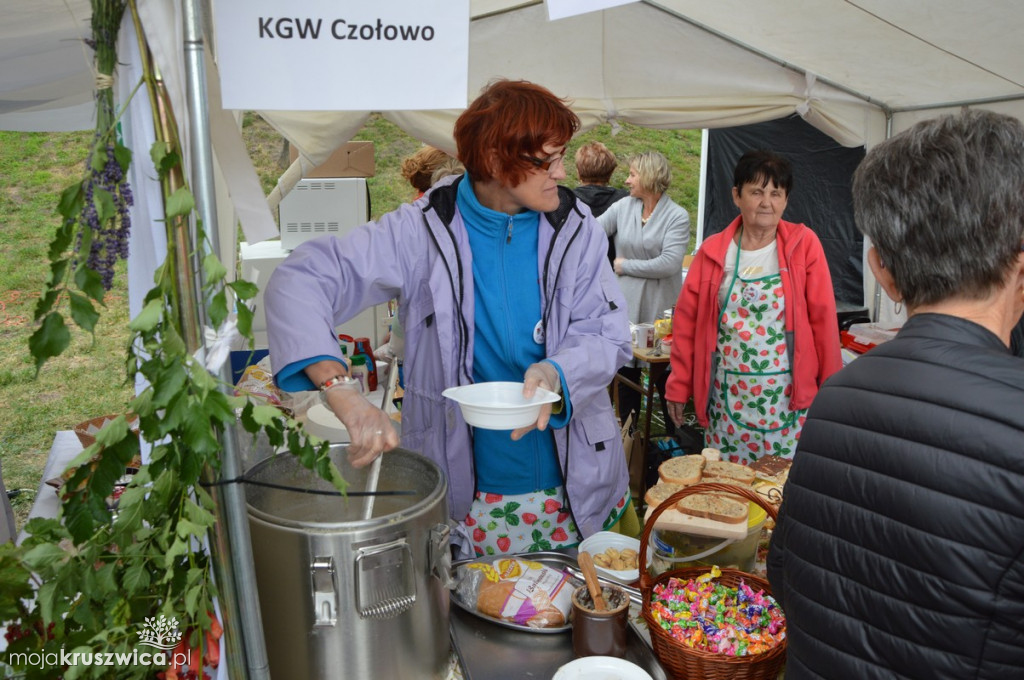 Koła Gospodyń Wiejskich w Kruszwicy częstują każdego!