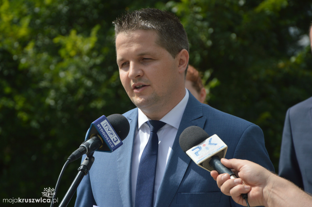 Konferencja prasowa w Kobylnikach