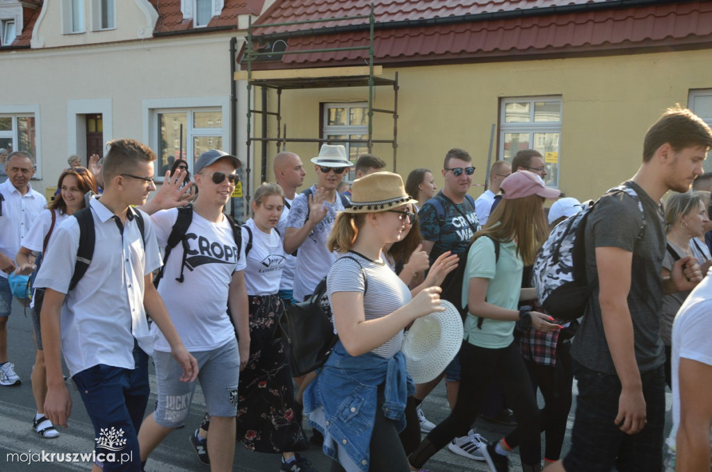 Pielgrzymi wyruszyli z Kruszwicy 2019