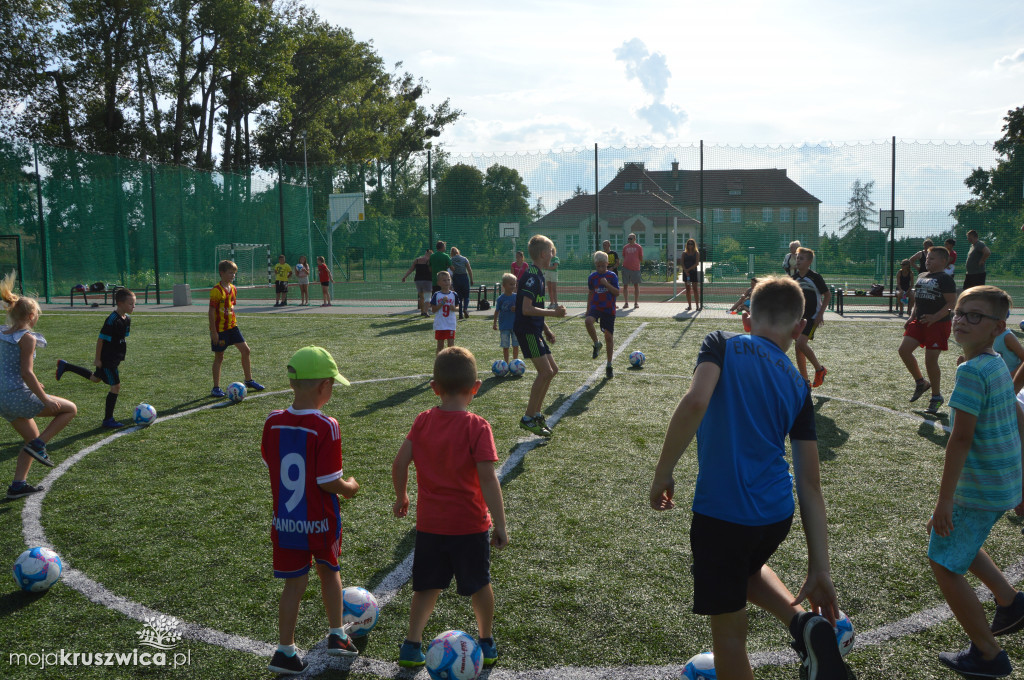 Football Academy Kruszwica w Chełmcach