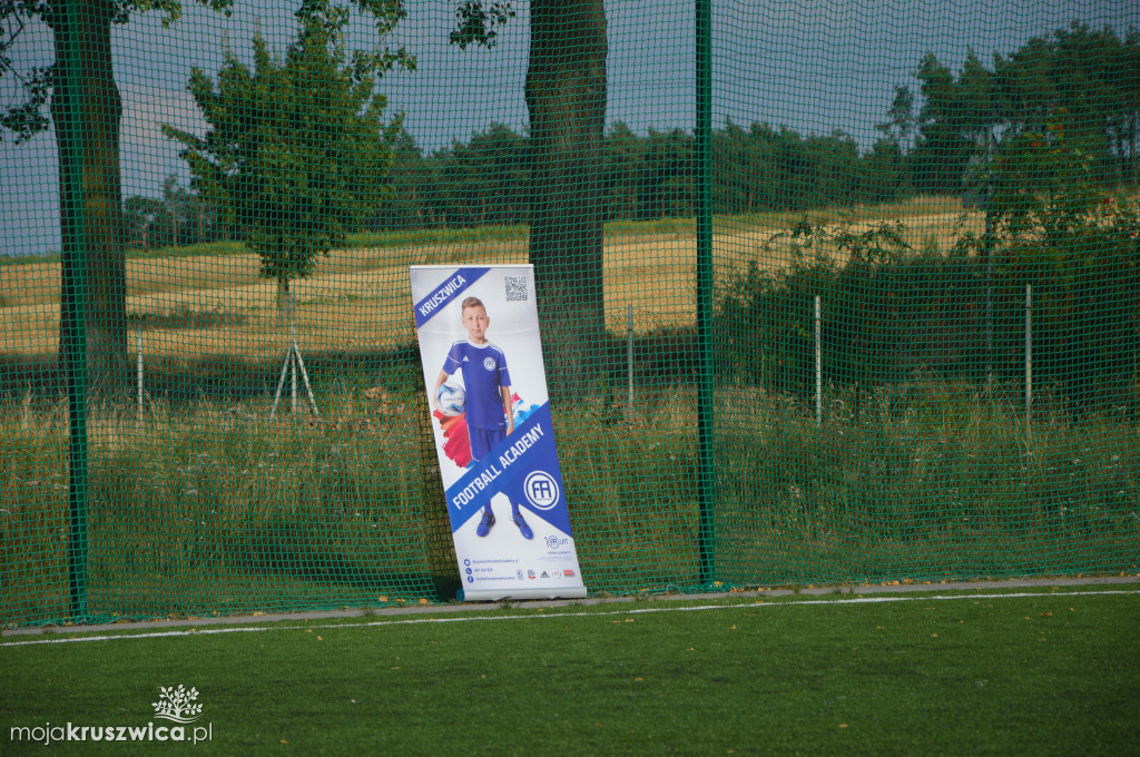 Football Academy Kruszwica w Chełmcach