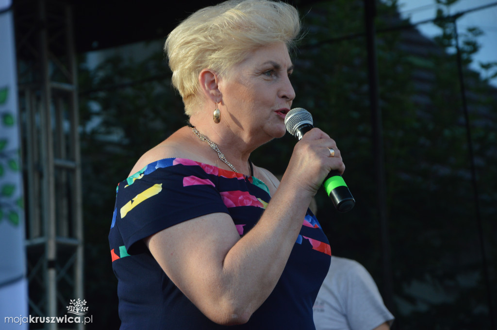 Uroczyste otwarcie i pyszny tort dla solenizantów