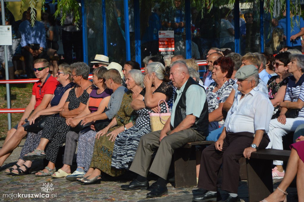 Genialny występ mażoretek z Sompolna i OSP