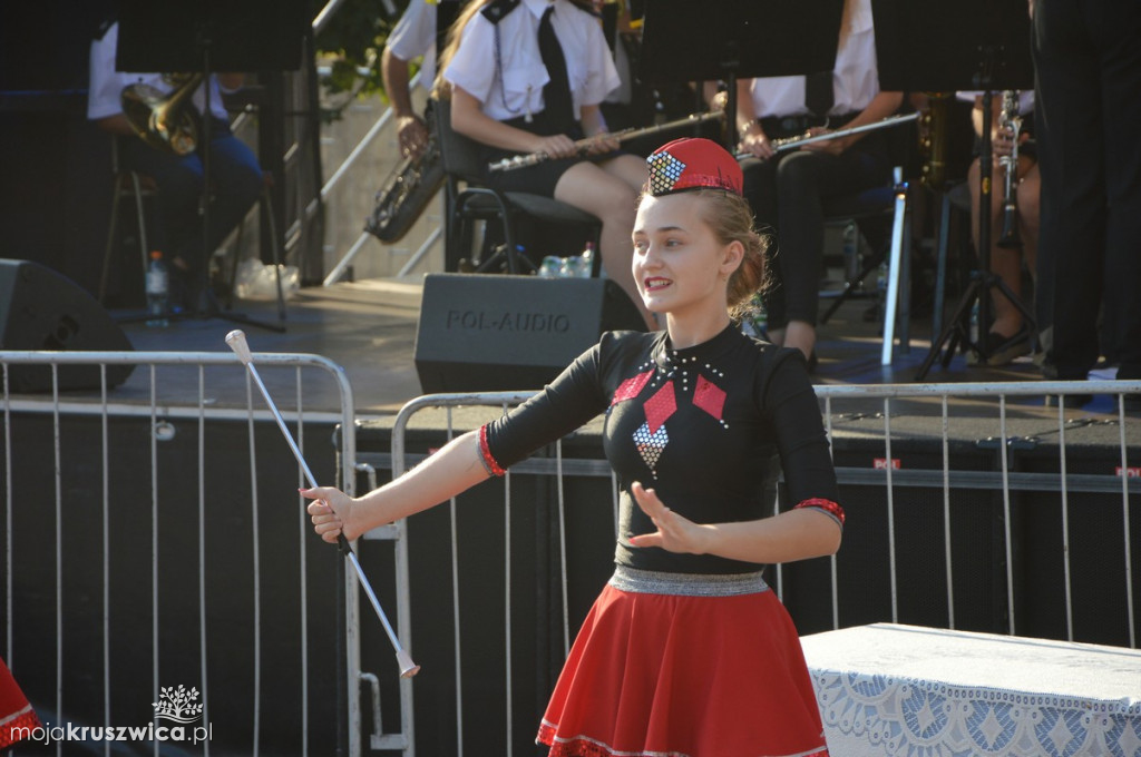 Genialny występ mażoretek z Sompolna i OSP