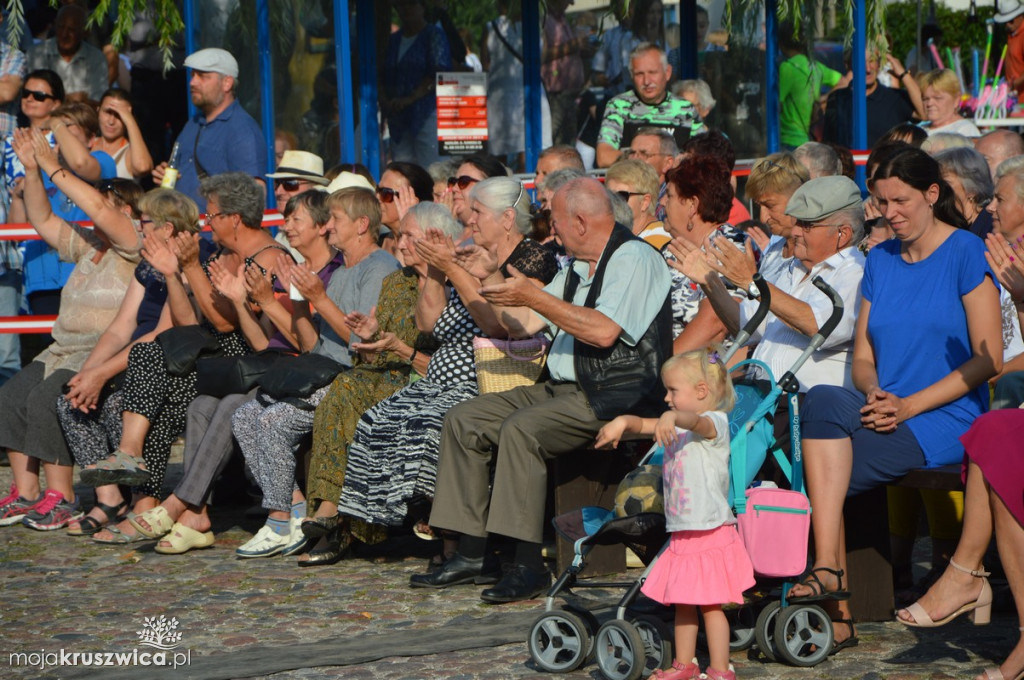 Genialny występ mażoretek z Sompolna i OSP