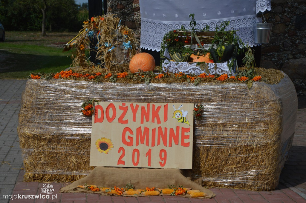 Dożynki Gminne w Polanowicach: Dekoracje