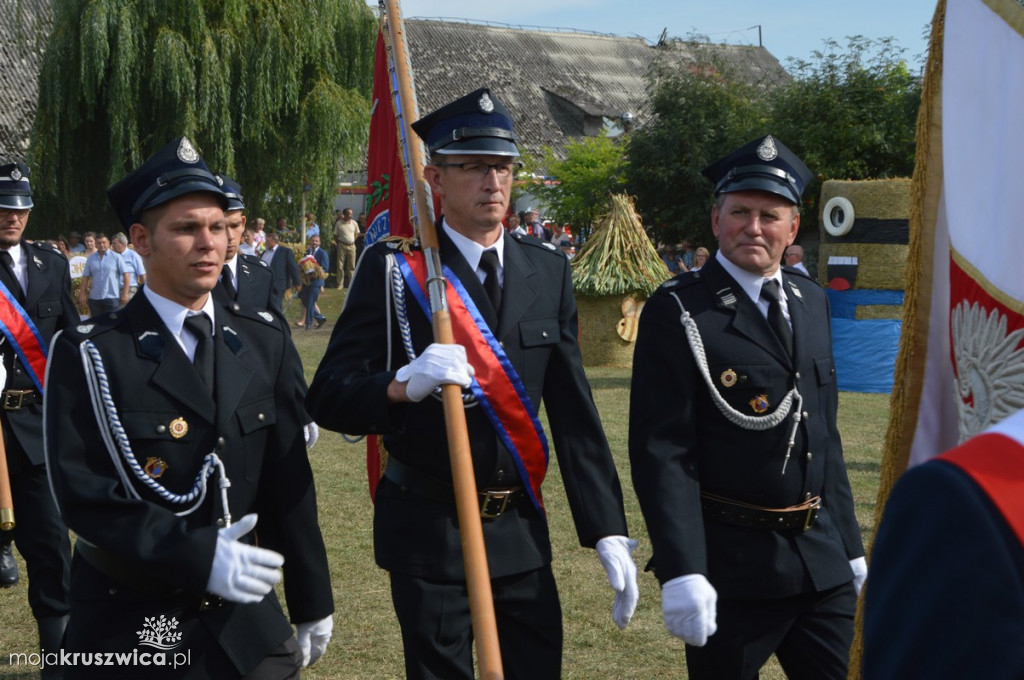 Ceremoniał dożynkowy w Polanowicach