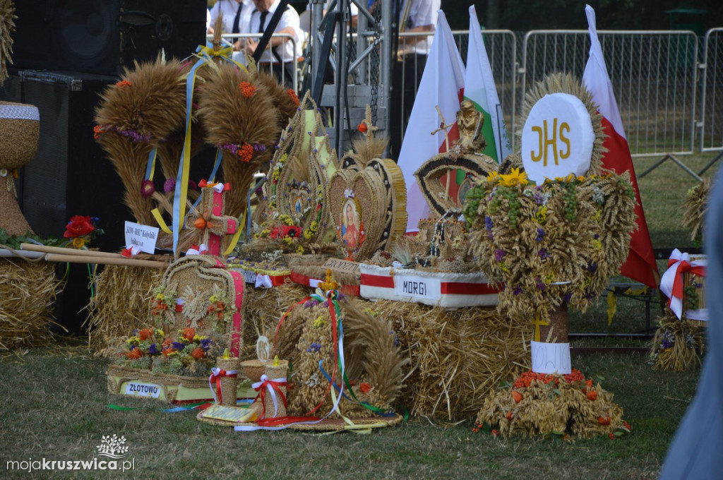 Ceremoniał dożynkowy w Polanowicach