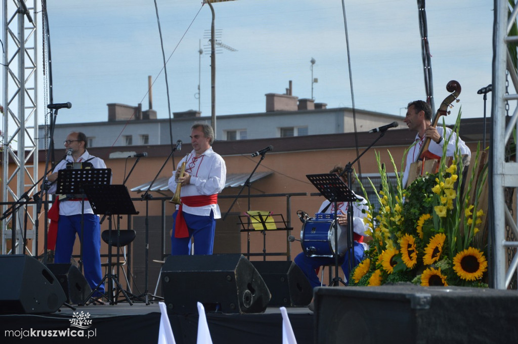 Ceremoniał dożynkowy w Polanowicach