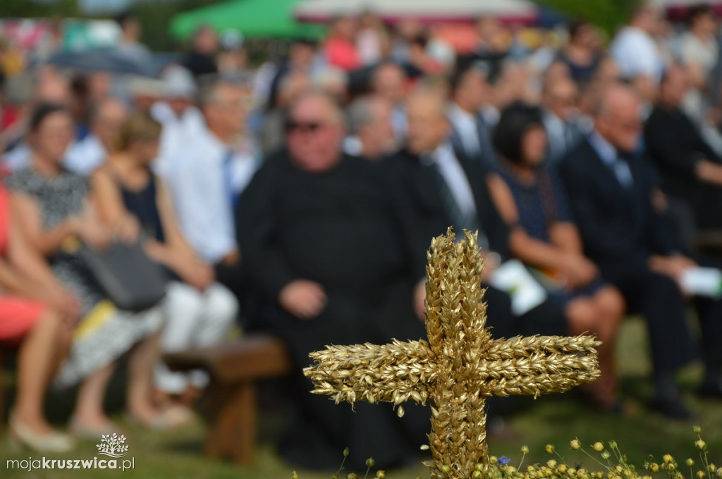 Ceremoniał dożynkowy w Polanowicach