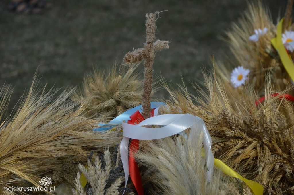 Ceremoniał dożynkowy w Polanowicach