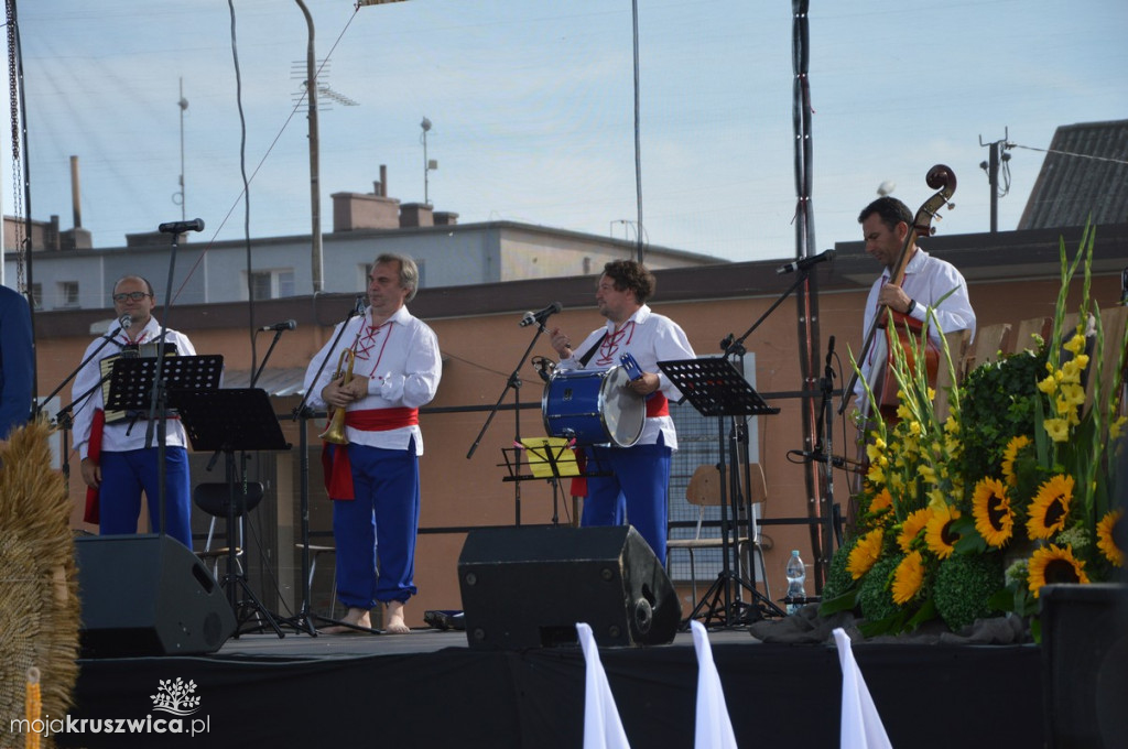 Ceremoniał dożynkowy w Polanowicach