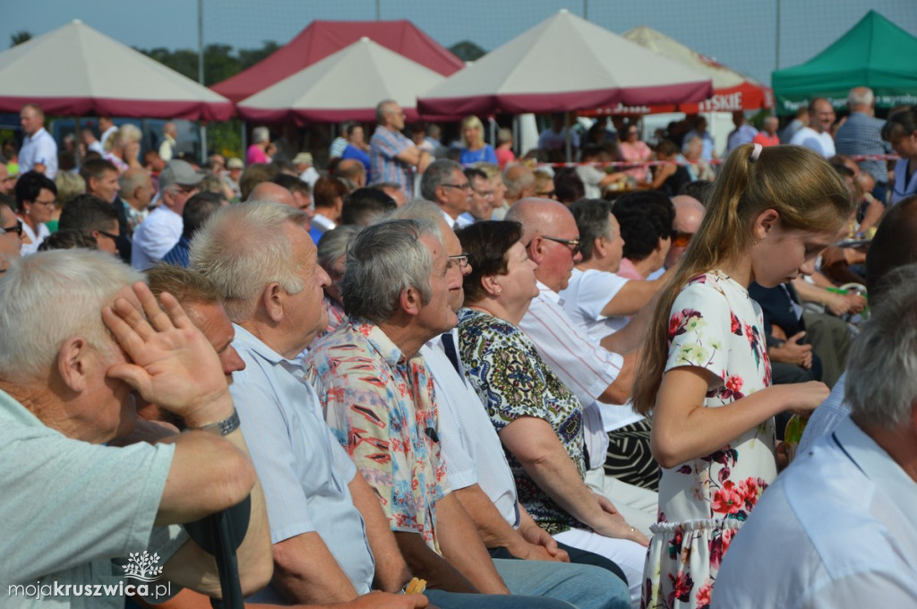 Ceremoniał dożynkowy w Polanowicach