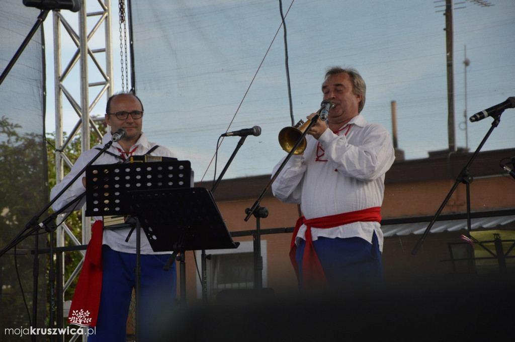 Poturba i Cynamony na scenie