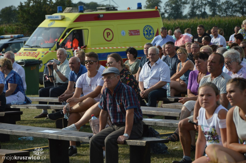 Poturba i Cynamony na scenie