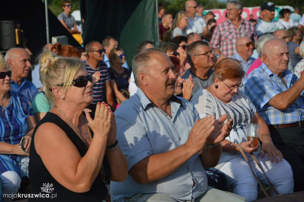 Poturba i Cynamony na scenie