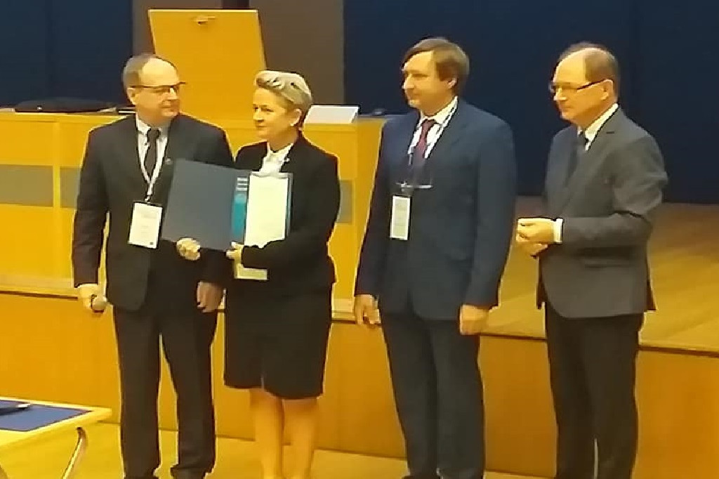 Ilona Dybicz z nagrodą PTF