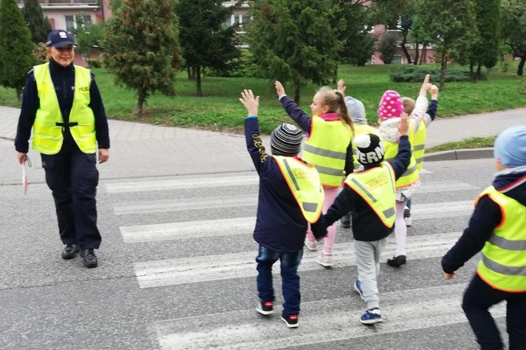 Policjantka z Kruszwicy w przedszkolu