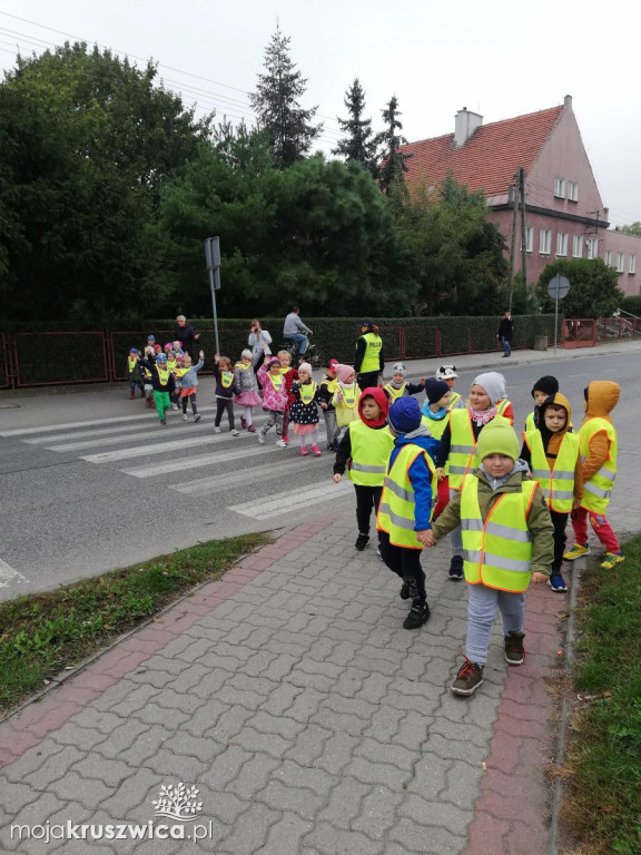 Policjantka z Kruszwicy w przedszkolu