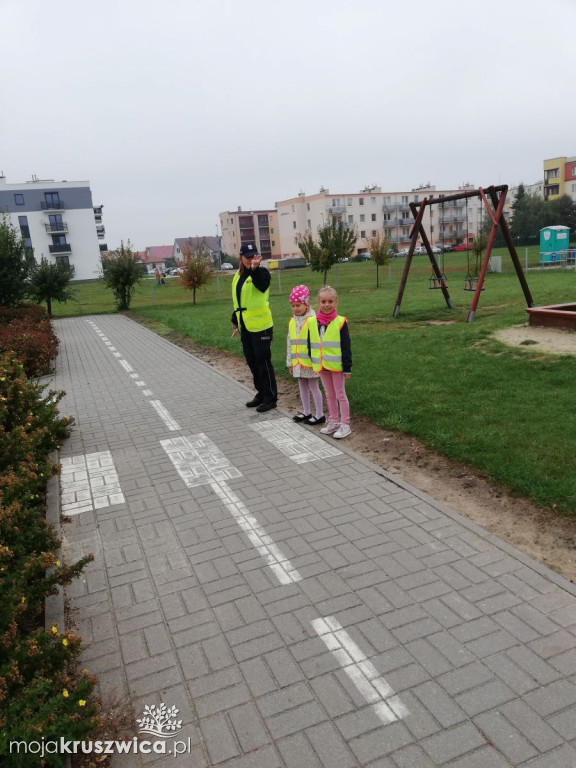 Policjantka z Kruszwicy w przedszkolu