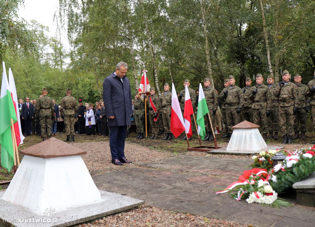 Uroczystości w Rożniatach