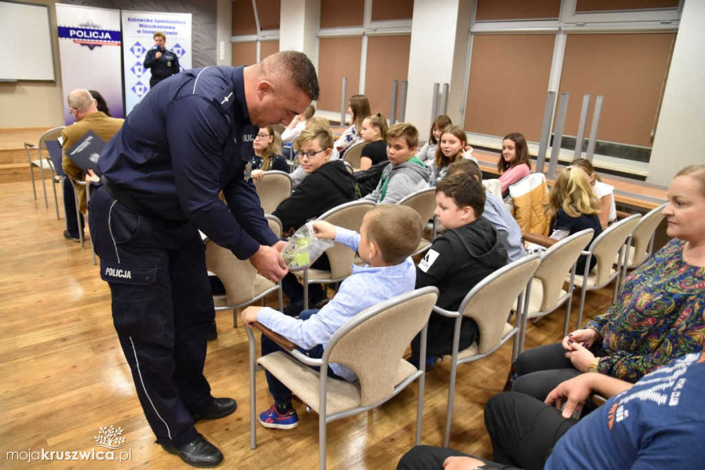 Konkurs plastyczny dotyczący KMZB