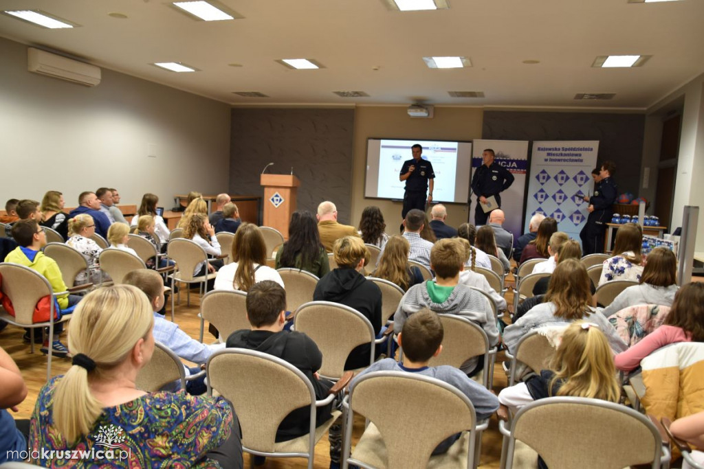 Konkurs plastyczny dotyczący KMZB