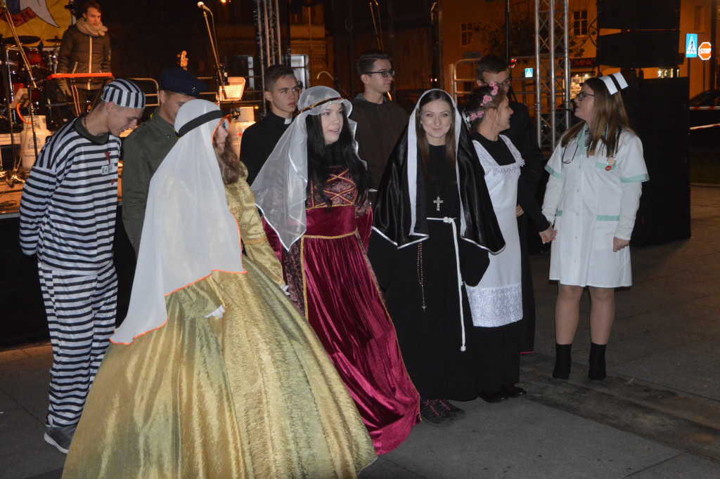 Noc Świętych 2019
