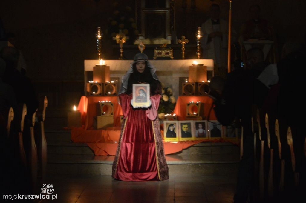 Noc Świętych 2019