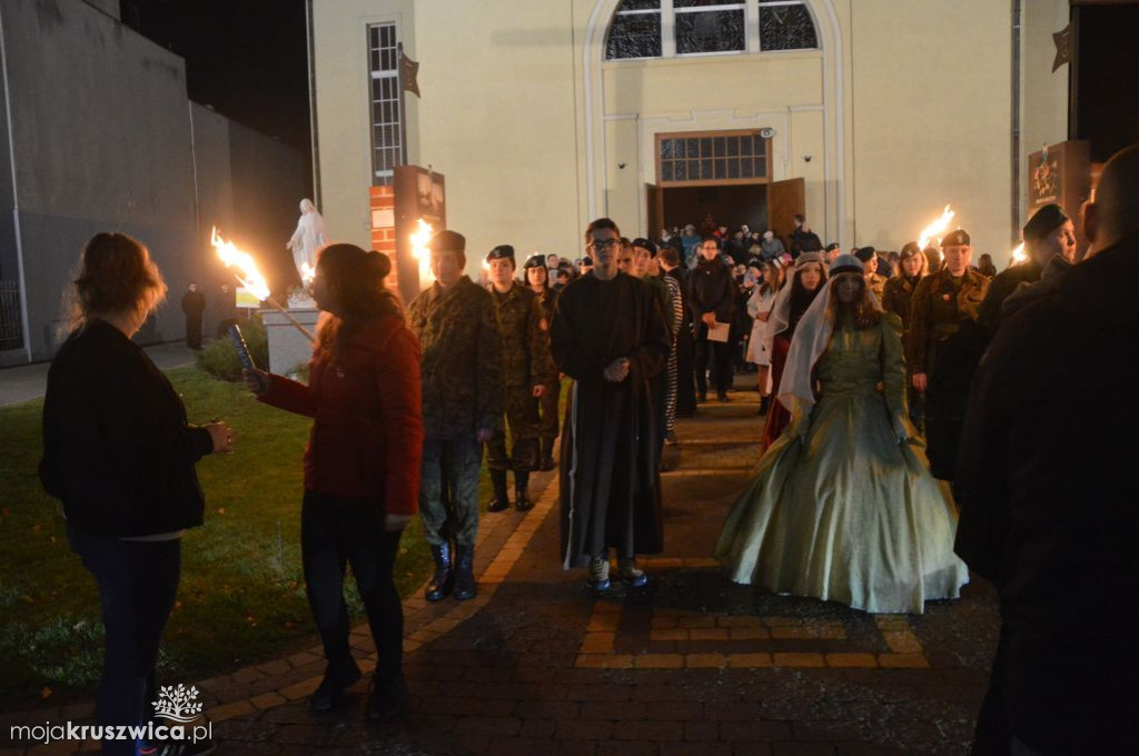 Noc Świętych 2019