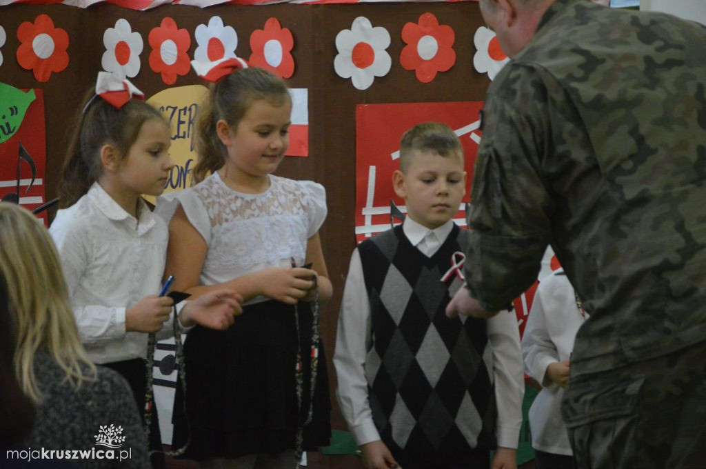 Konkurs piosenki żołnierskiej w SP nr 1