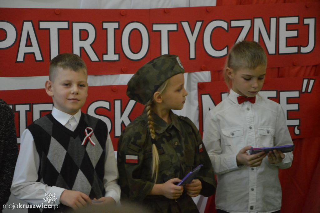 Konkurs piosenki żołnierskiej w SP nr 1