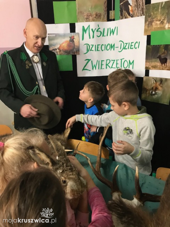Myśliwi dzieciom, dzieci zwierzętom