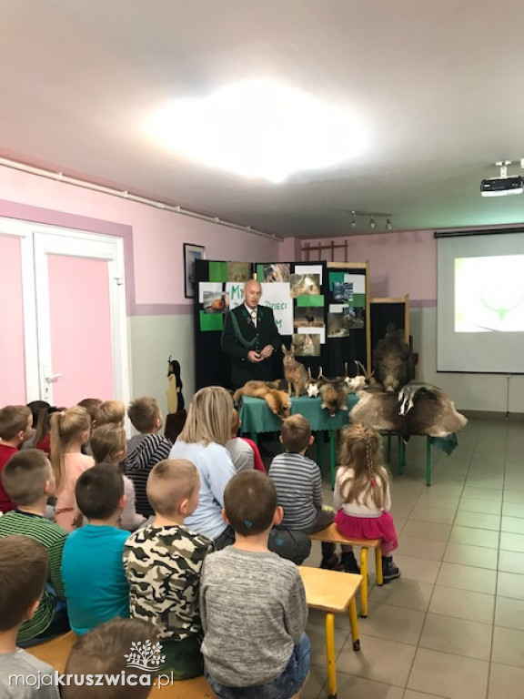 Myśliwi dzieciom, dzieci zwierzętom