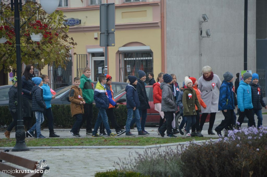 Wspólne śpiewanie Hymnu na Rynku